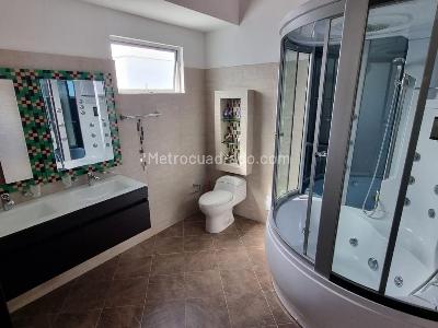 Casa en venta en Las Acacias Club House/Barandillas, Zipaquirá · foto 17 de 20
