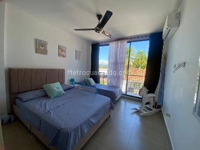 Casa de 5 alcobas en venta en El Peñon, Girardot, 450 m² · foto 17 de 20