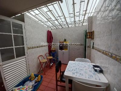 Casa de 5 alcobas en venta en Niza, Bogotá, 364 m² · foto 12 de 20