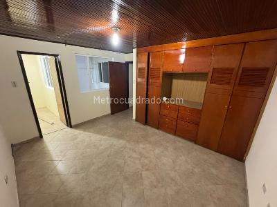 Apartamento de 4 alcobas en arriendo en Fontibon Centro, Bogotá, 80 m² · foto 7 de 20