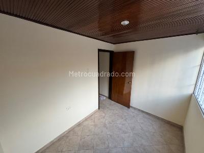 Apartamento de 4 alcobas en arriendo en Fontibon Centro, Bogotá, 80 m² · foto 9 de 20