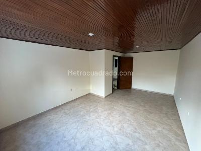 Apartamento de 4 alcobas en arriendo en Fontibon Centro, Bogotá, 80 m² · foto 10 de 20