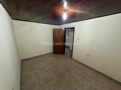Apartamento de 4 alcobas en arriendo en Fontibon Centro, Bogotá, 80 m² · foto 11 de 20