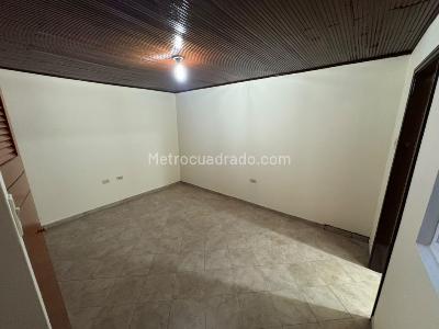 Apartamento de 4 alcobas en arriendo en Fontibon Centro, Bogotá, 80 m² · foto 12 de 20