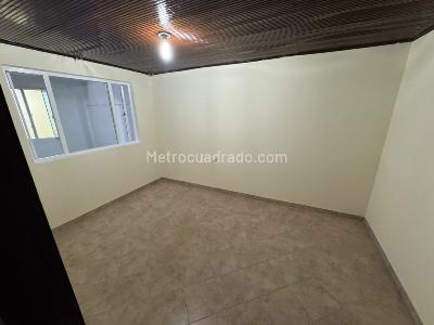 Apartamento de 4 alcobas en arriendo en Fontibon Centro, Bogotá, 80 m² · foto 14 de 20