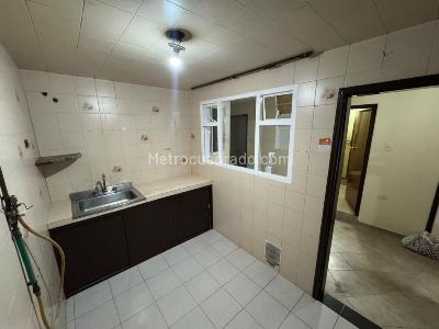 Apartamento de 4 alcobas en arriendo en Fontibon Centro, Bogotá, 80 m² · foto 16 de 20