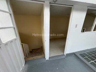 Apartamento de 4 alcobas en arriendo en Fontibon Centro, Bogotá, 80 m² · foto 19 de 20