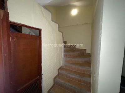 Casa de 5 alcobas en venta en San Antonio Norte, Bogotá, 144 m² · foto 3 de 20