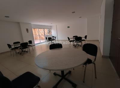 Apartaestudio en arriendo en Marly, Bogotá · foto 15 de 16