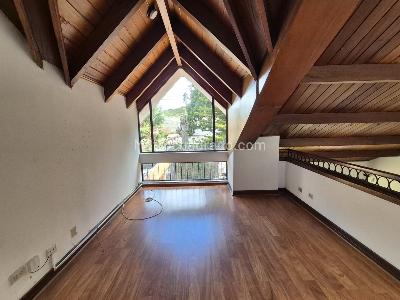 Casa de 4 alcobas en venta en Cerros De Niza, Bogotá, 220 m² · foto 18 de 20