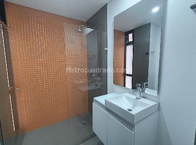 Apartamento de 2 alcobas en venta en La Merced, Bogotá, 87 m² · foto 12 de 20