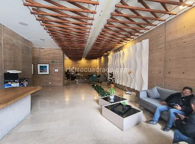 Apartamento de 2 alcobas en venta en La Merced, Bogotá, 87 m² · foto 2 de 20