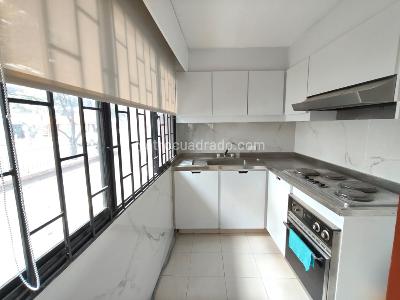 Apartaestudio en arriendo en Quinta Camacho, Bogotá, 45 m² · foto 6 de 12
