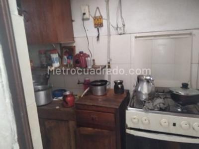 Casa de 5 alcobas en venta en Granada Sur, Bogotá, 280 m² · foto 12 de 14