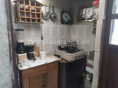 Casa de 5 alcobas en venta en Granada Sur, Bogotá, 280 m² · foto 13 de 14