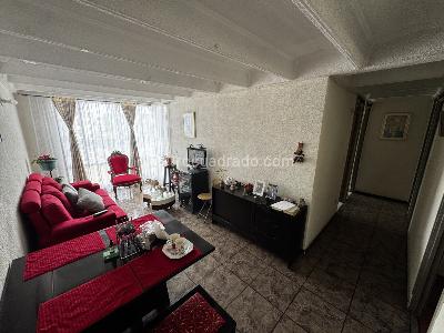 Apartamento en venta en Casa Blanca, Bogotá · foto 2 de 15