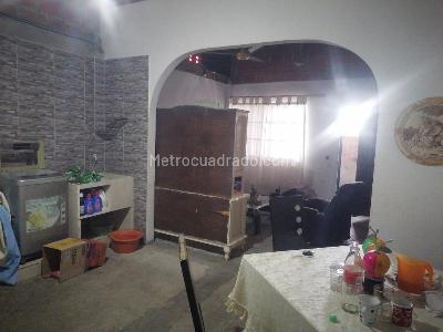 Casa de 4 alcobas en venta en San Francisco, Bucaramanga, 270 m² · foto 12 de 16