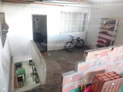 Casa de 4 alcobas en venta en San Francisco, Bucaramanga, 270 m² · foto 15 de 16