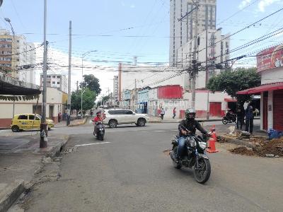 Casa de 4 alcobas en venta en San Francisco, Bucaramanga, 270 m² · foto 3 de 16