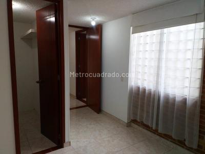Apartamento en venta en Fontibon, Bogotá · foto 10 de 19