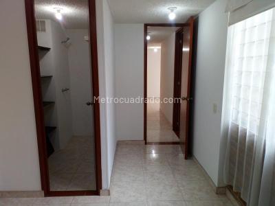 Apartamento en venta en Fontibon, Bogotá · foto 11 de 19