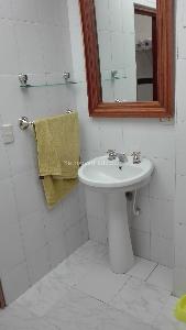 Casa de 5 alcobas en venta en Santa Barbara, Bogotá, 515 m² · foto 15 de 20