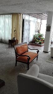Casa de 4 alcobas en venta en Santa Ana Occidental, Bogotá, 325 m² · foto 7 de 19