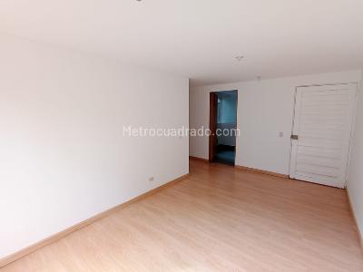 Apartamento de 3 alcobas en venta en San Francisco, Bogotá, 64 m² · foto 4 de 20