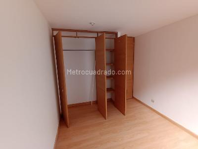 Apartamento de 3 alcobas en venta en San Francisco, Bogotá, 64 m² · foto 14 de 20