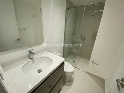 Apartamento de 2 alcobas en arriendo en La Carolina, Bogotá, 92 m² · foto 2 de 17