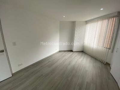 Apartamento de 2 alcobas en arriendo en La Carolina, Bogotá, 92 m² · foto 6 de 17