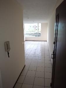 Apartamento de 3 alcobas en venta en Parque Real, Bucaramanga, 75 m² · foto 3 de 20