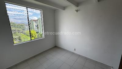 Apartamento de 3 alcobas en arriendo en Torres Del Tejar, Bucaramanga, 65 m² · foto 13 de 20