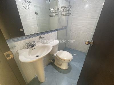 Apartamento de 3 alcobas en venta en El Recreo, Floridablanca, 72 m² · foto 8 de 18