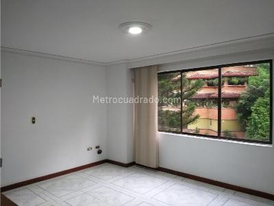Apartamento en arriendo en El Portal, Envigado · foto 4 de 20