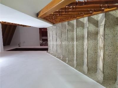 Apartamento en arriendo en El Portal, Envigado · foto 11 de 20
