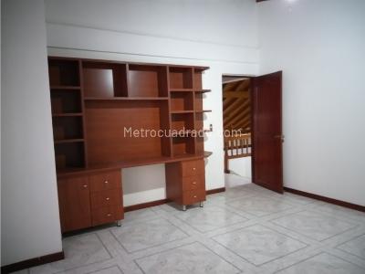Apartamento en arriendo en El Portal, Envigado · foto 13 de 20