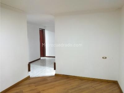 Apartamento en arriendo en El Portal, Envigado · foto 17 de 20