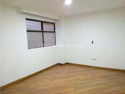 Apartamento en arriendo en El Portal, Envigado · foto 18 de 20