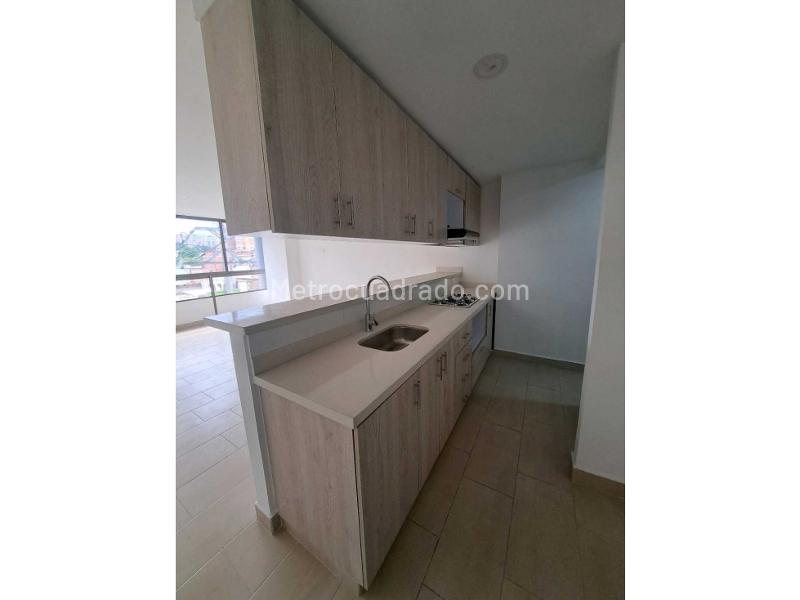 Apartamento en Arriendo, Barrio Mesa, Envigado - 2