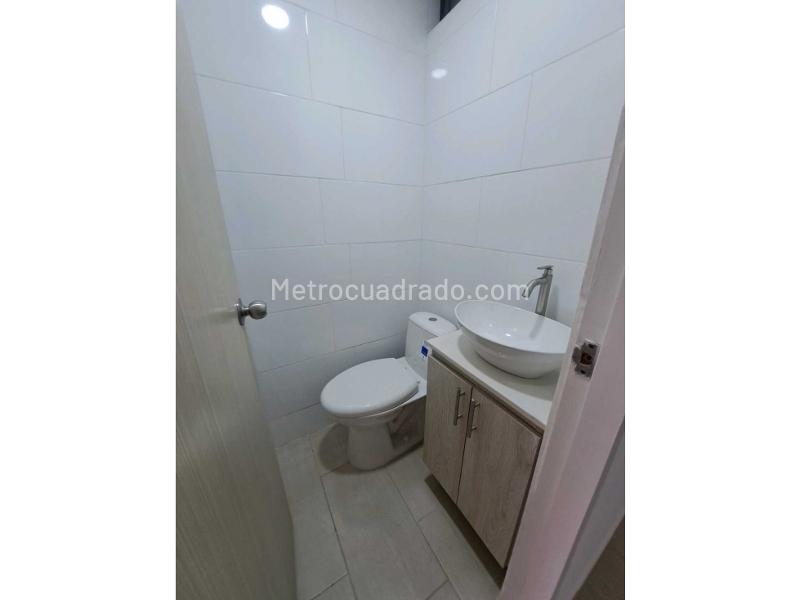 Apartamento en Arriendo, Barrio Mesa, Envigado - 5