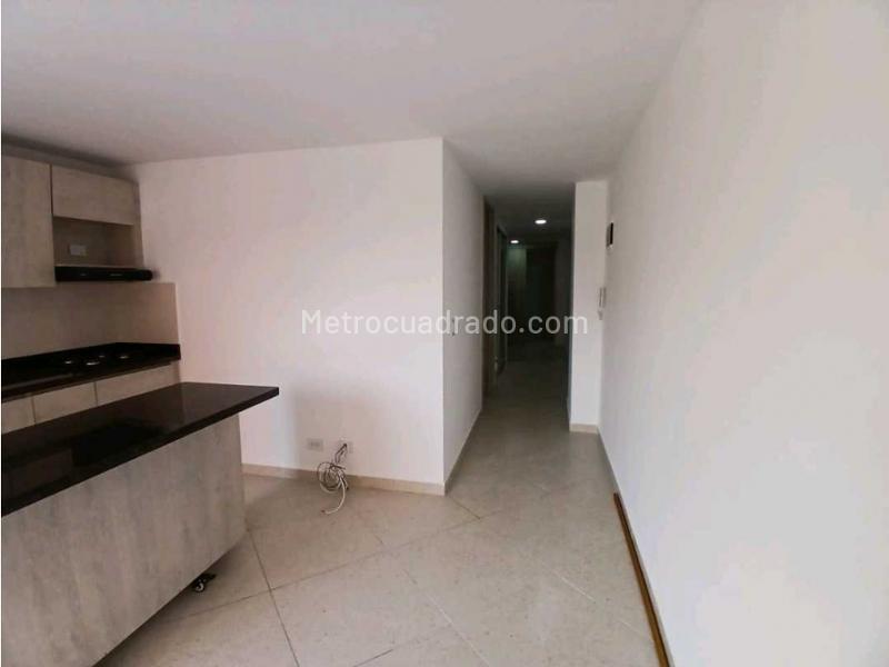 Apartamento en Arriendo, Barrio Mesa, Envigado - 2