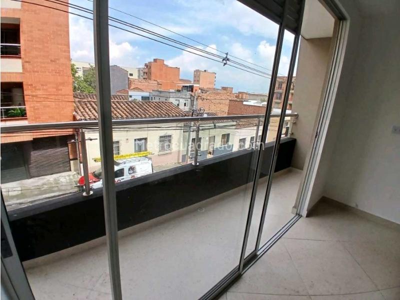 Apartamento en Arriendo, Barrio Mesa, Envigado - 3