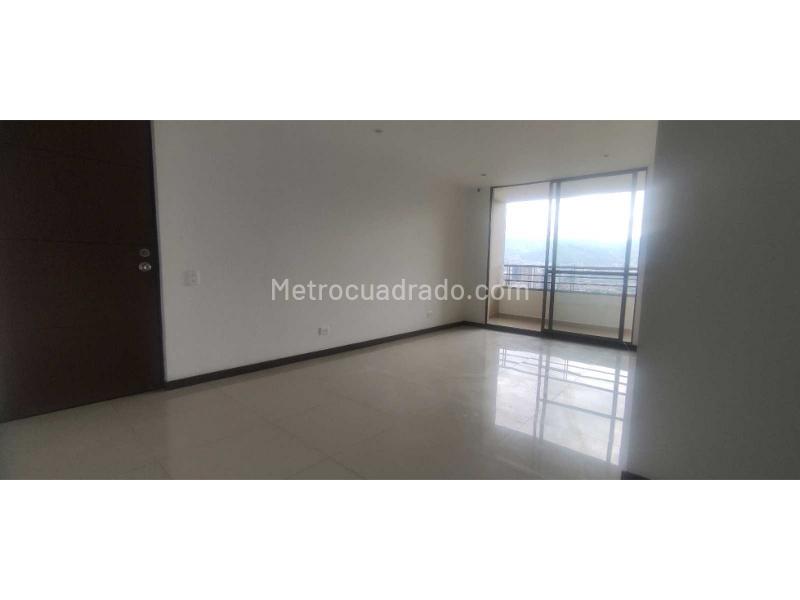 Apartamento Hermoso de 3 Alcobas con Amenidades en Las Palmas - 4