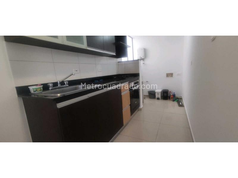 Apartamento Hermoso de 3 Alcobas con Amenidades en Las Palmas - 7