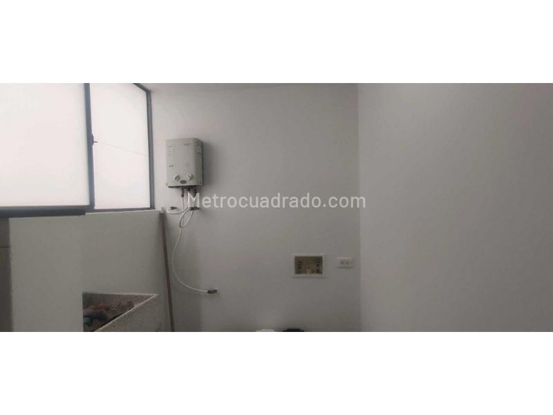Apartamento Hermoso de 3 Alcobas con Amenidades en Las Palmas - 9