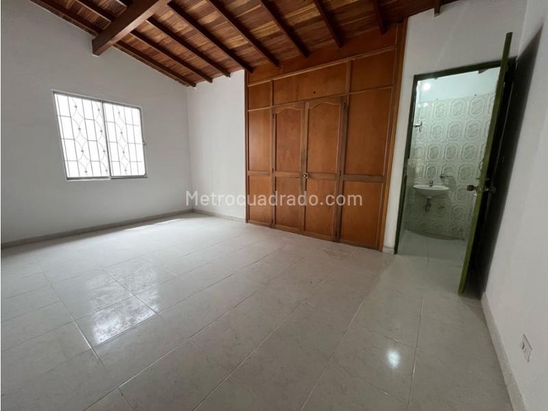 Casa – Sabaneta, Cañaveralejo - Más