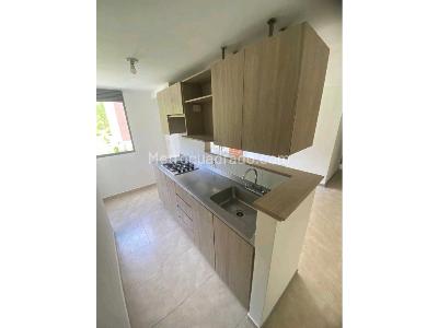 Apartamento en Arriendo, La Cuenca, Envigado
