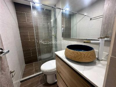Apartamento de 4 alcobas en arriendo en Prados De Sabaneta, Sabaneta, 98 m² · foto 17 de 17