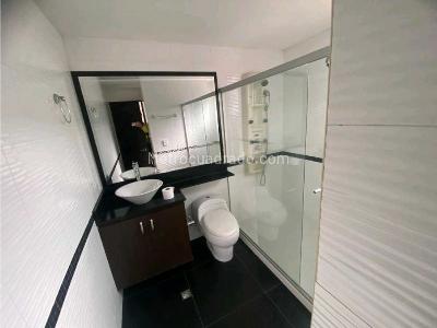 Apartamento en arriendo en El Portal, Envigado · foto 14 de 16